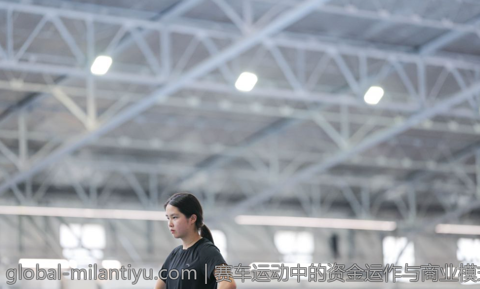 赛车运动中的资金运作与商业模式