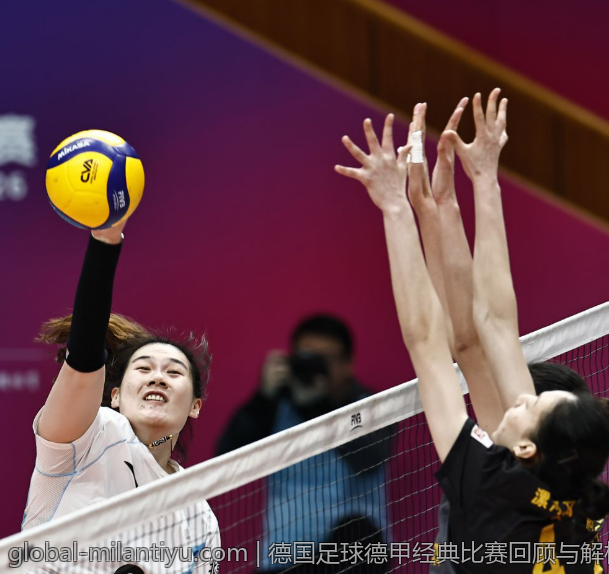 德国足球德甲经典比赛回顾与解析